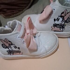Kids Minnie Mouse Glitter Sneakers - Pink and White